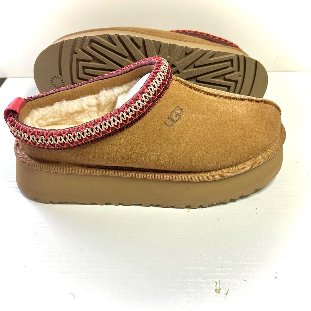 UGG TAZZ II Slipper Women’s 8 Chestnut